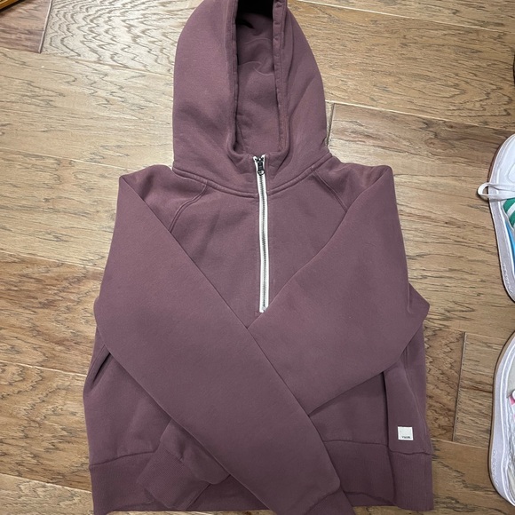 Vuori, Restore half zip, size M Elderberry - Picture 2 of 5